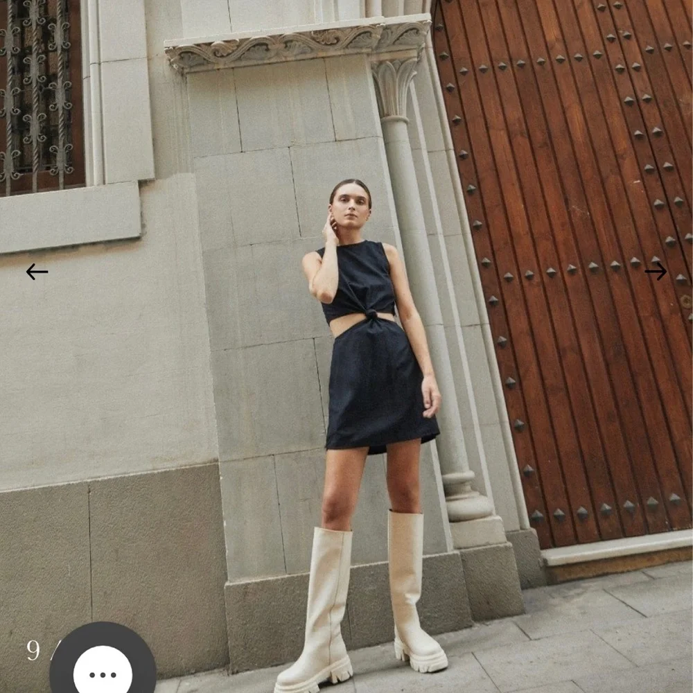 ALOHAS Cream Knee-High Platform Boots